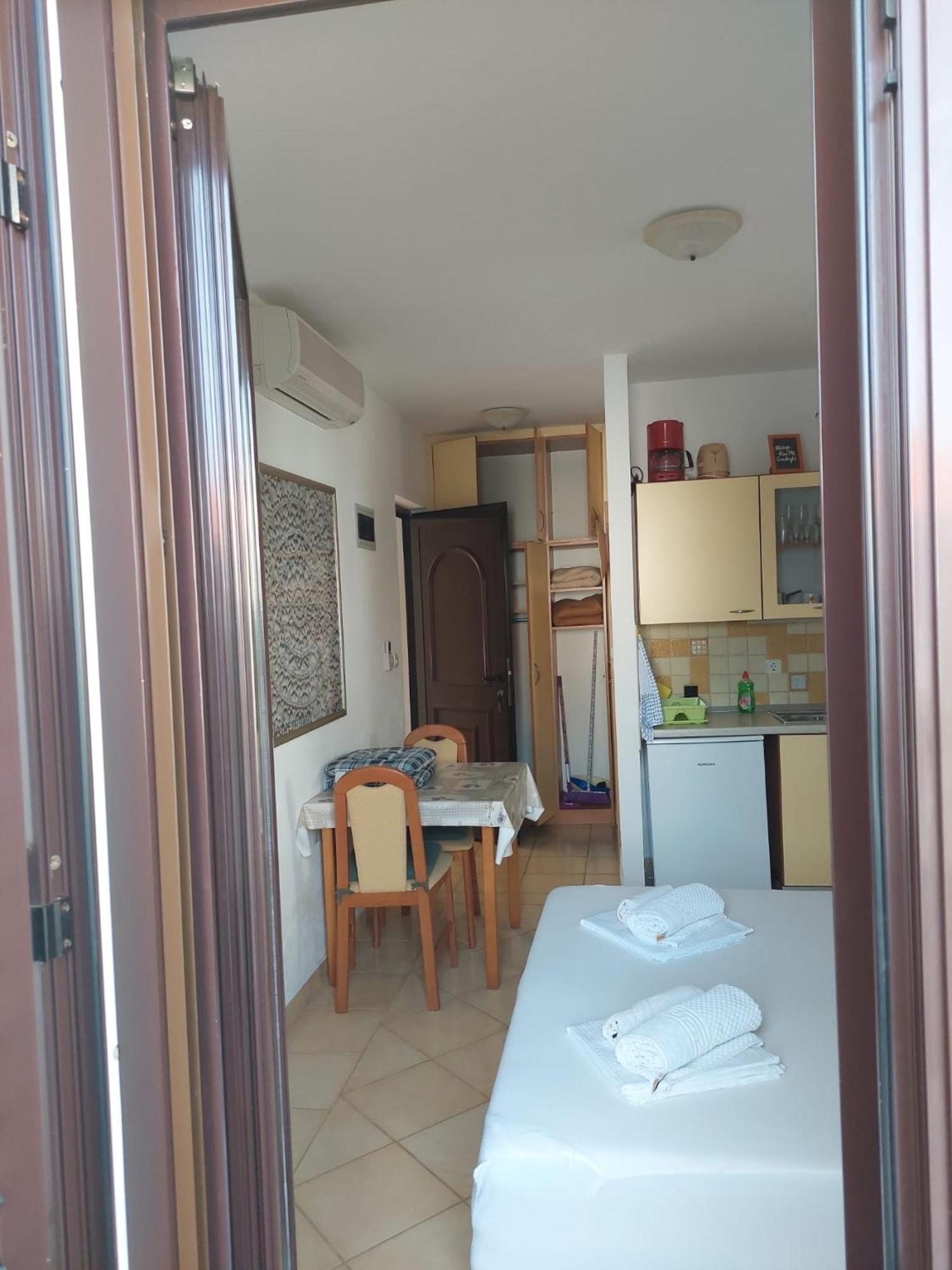Apartmani Lavanda Pag Town Habitación foto